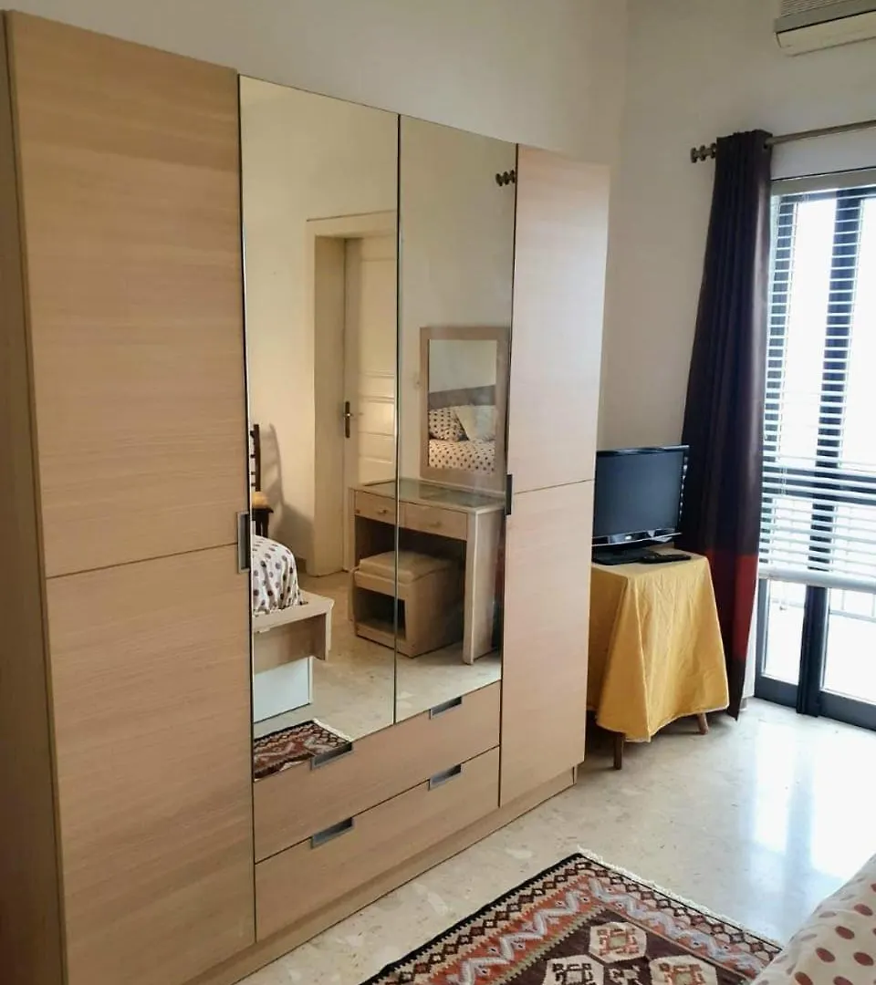 Waterfront Panorama Massive Three Bedrooms Flat Sliema